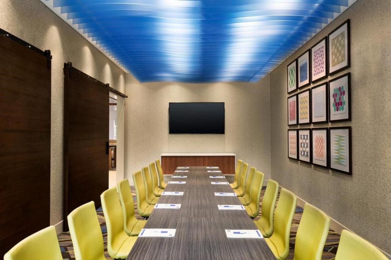 Holiday Inn Express & Suites - Bullhead City By Ihg ภายนอก รูปภาพ