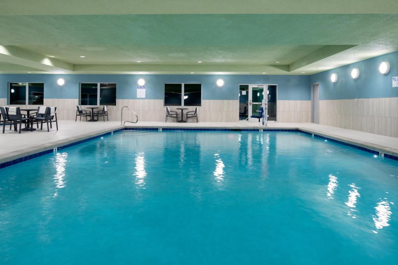 Holiday Inn Express & Suites - Bullhead City By Ihg ภายนอก รูปภาพ