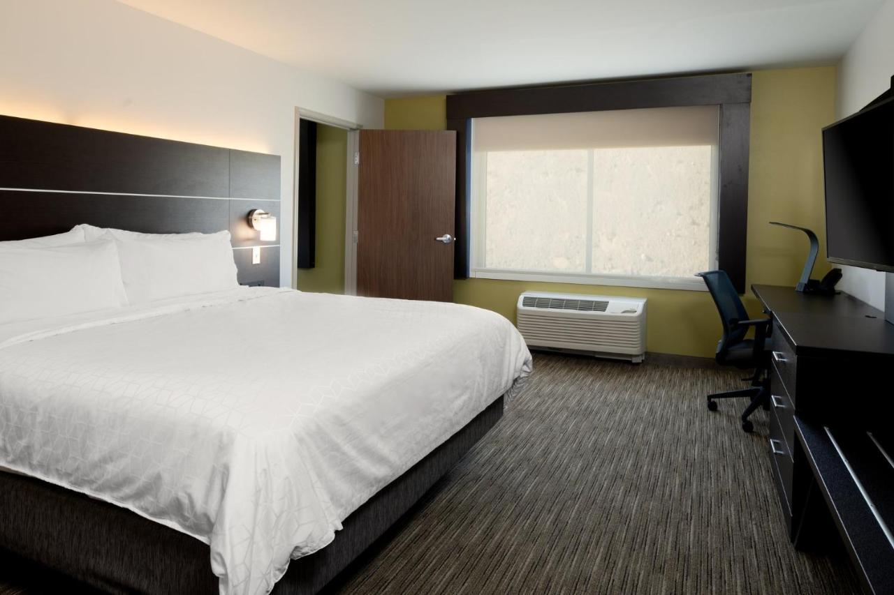 Holiday Inn Express & Suites - Bullhead City By Ihg ภายนอก รูปภาพ