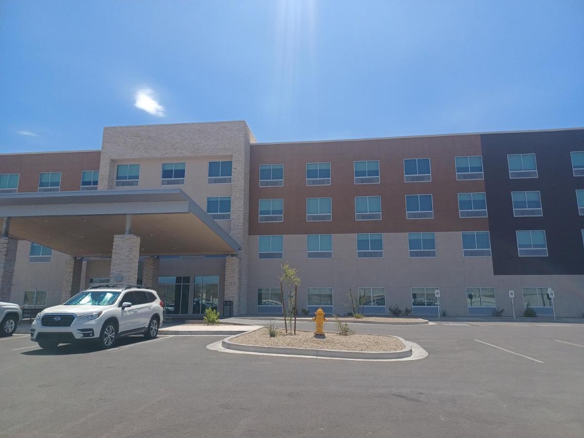 Holiday Inn Express & Suites - Bullhead City By Ihg ภายนอก รูปภาพ